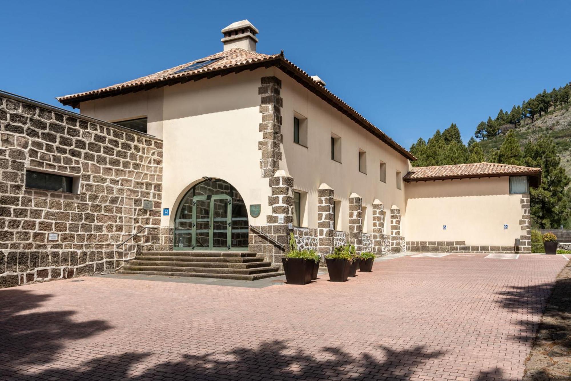 Parador De Cruz De Tejeda Hotel Exterior photo